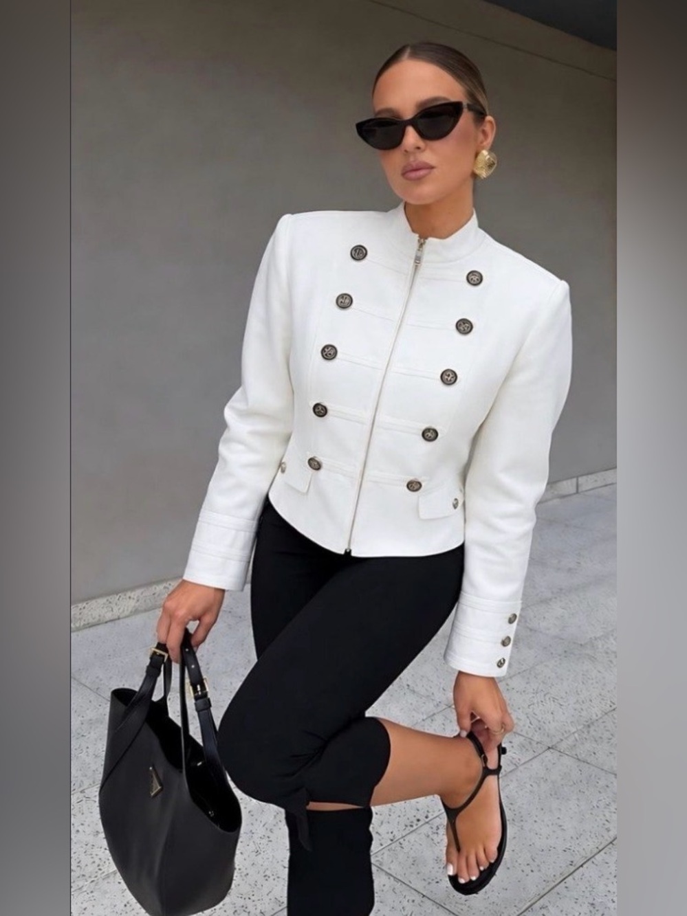 🔥🔥Zara White Military-Style Button Jacket